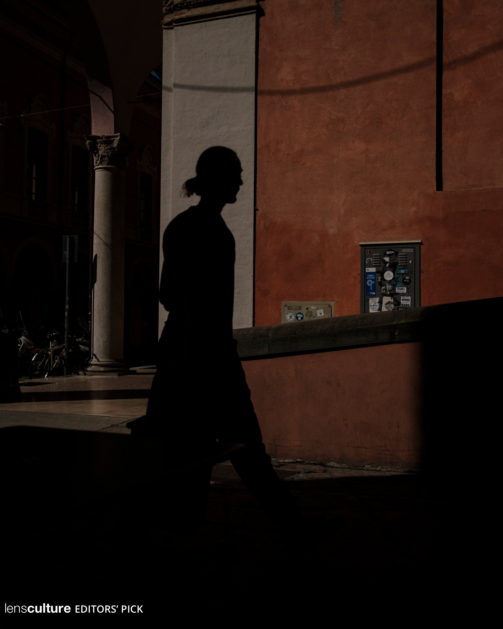 Bologna: Light, Wall, Column