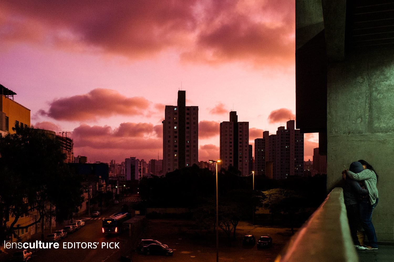 as the city burns we stand up