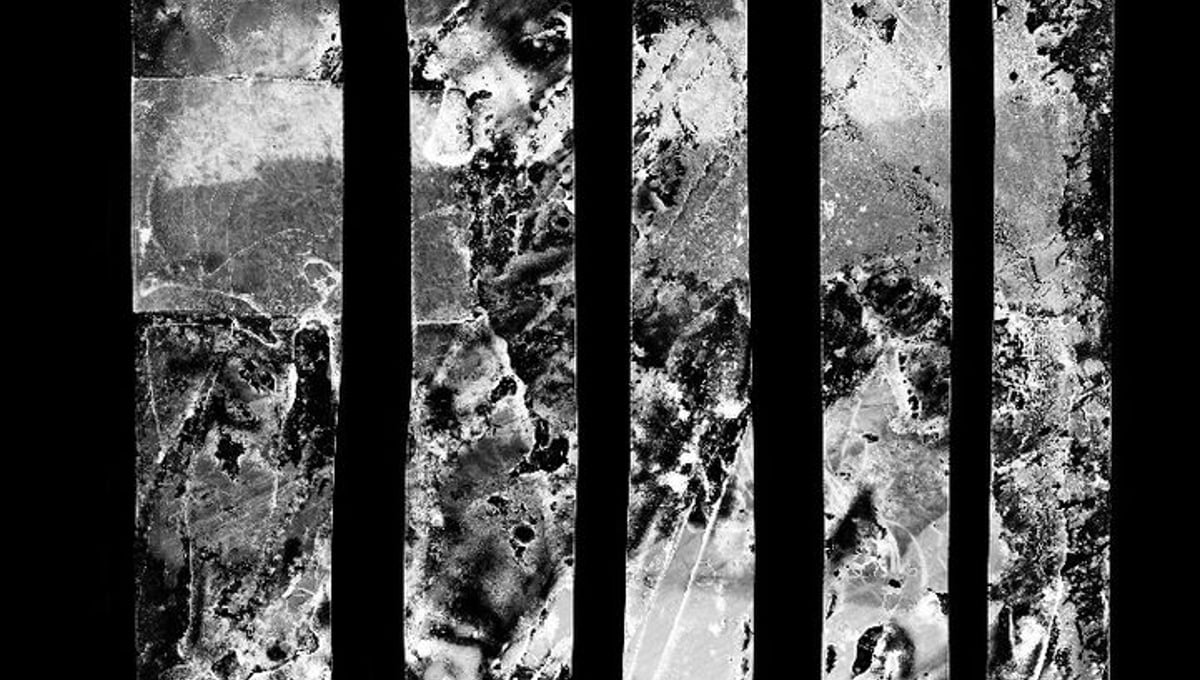 Untitled No. 20 (Deconstructed) © Claire A. Warden