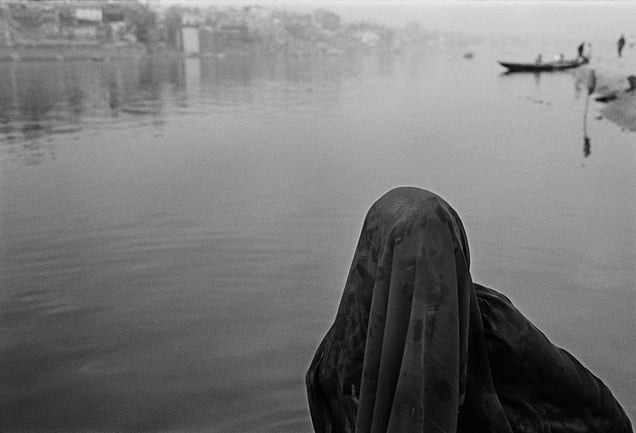 Varanasi India 2008, from Waters of Hope © Christian Cravo, courtesy of Prix Pictet 2008