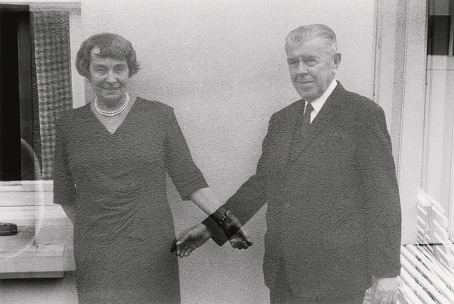 From the book, Une visite chez Magritte © Duane Michals. Images courtesy Steidl.