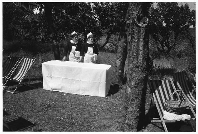 Dickens Festival, Broadstairs, c.1967. Tony Ray-Jones © The National Media Museum, Bradford, UK