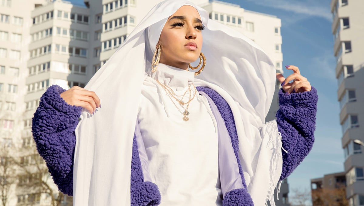 In the intimacy of the Hijab