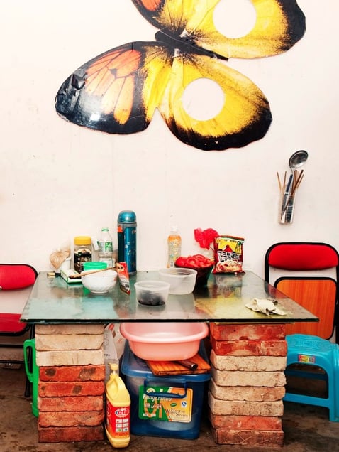 From the series "The Dwarf Empire" © Sanne De Wilde