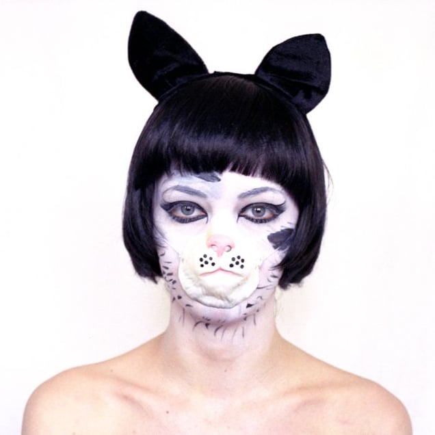 Cat 1, from the series Menagerie, © 2007 by Rachel Graves