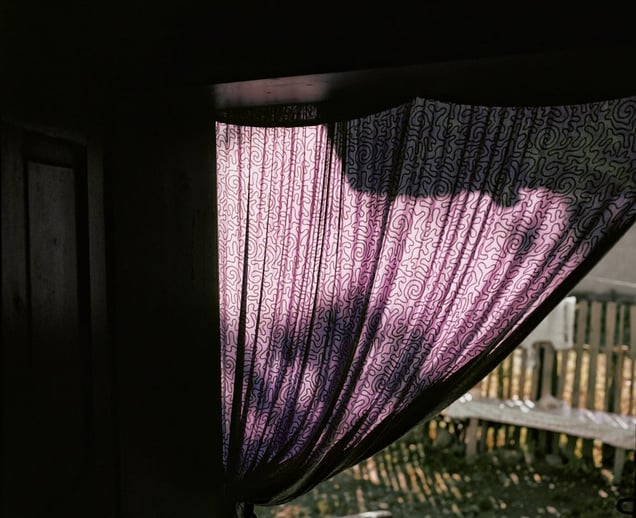 From the series "Petite robe de fete" © Delphine Schacher