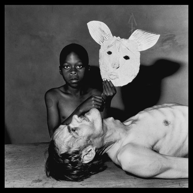 Tommy, Samson  a mask, 2000 © Roger Ballen