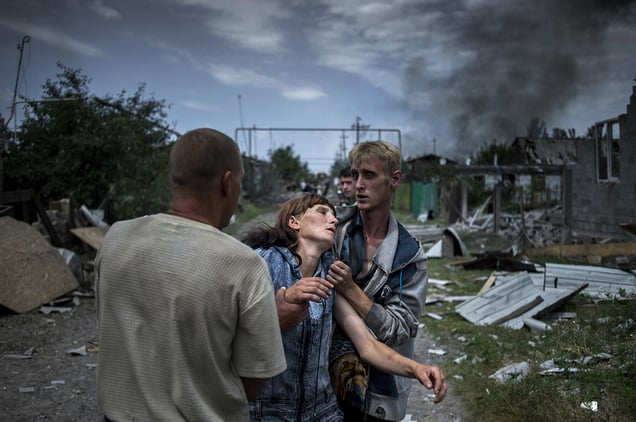 A citizens in the village of Luhanskaya after the air attack