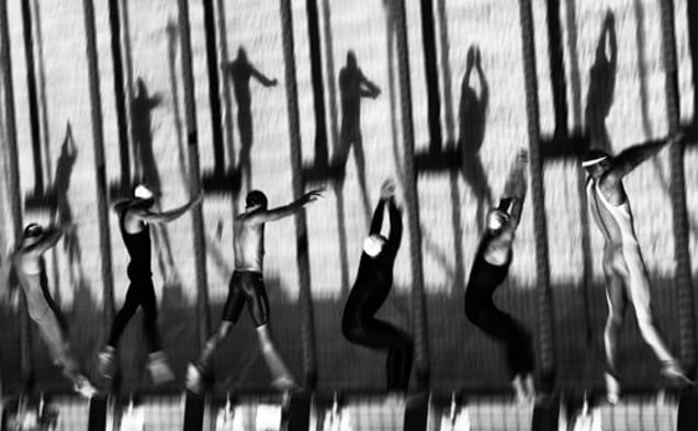1st prize Sports Features Singles © Adam Pretty, Australia, Getty Images, 200m freestyle heats at Olympic Games. Ian Thorpe of Australia starts from lane four and Pieter van den Hoogenband of the Netherlands from lane five, during the heats of the men’s 200m freestyle at the Olympic Games in Athens in August. Both were tipped to win the event.