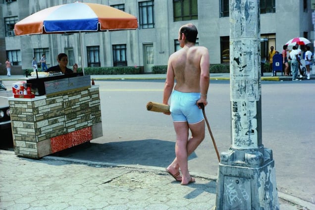 New York, circa 1971-early 1990s, © Helen Levitt. Courtesy Laurence Miller Gallery and/or powerHouse Books.