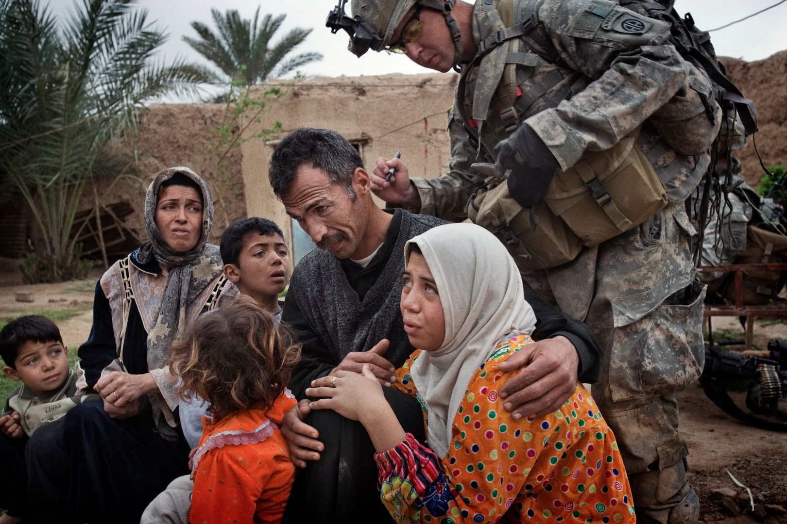 Photojournalists on War