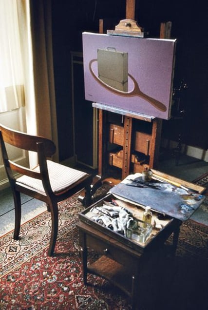 From the book, Une visite chez Magritte © Duane Michals. Images courtesy Steidl.