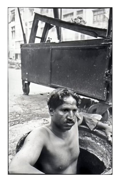 From the series Lahore's Waste Water Problem © Malcom Hutcheson, courtesy of Prix Pictet 2008