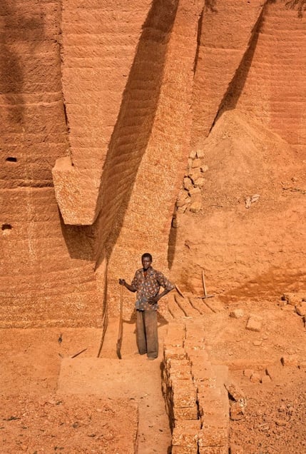 Untitled (Karaba 7592)