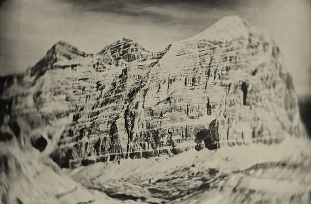 46º 52' 92.79" N 12º 02' 3.22" E