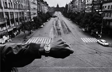 【Josef Koudelka:Exils 】サイン入　１９８８年 Josef Koudelka:Exils 】サイン入 1988年 アート・デザイン