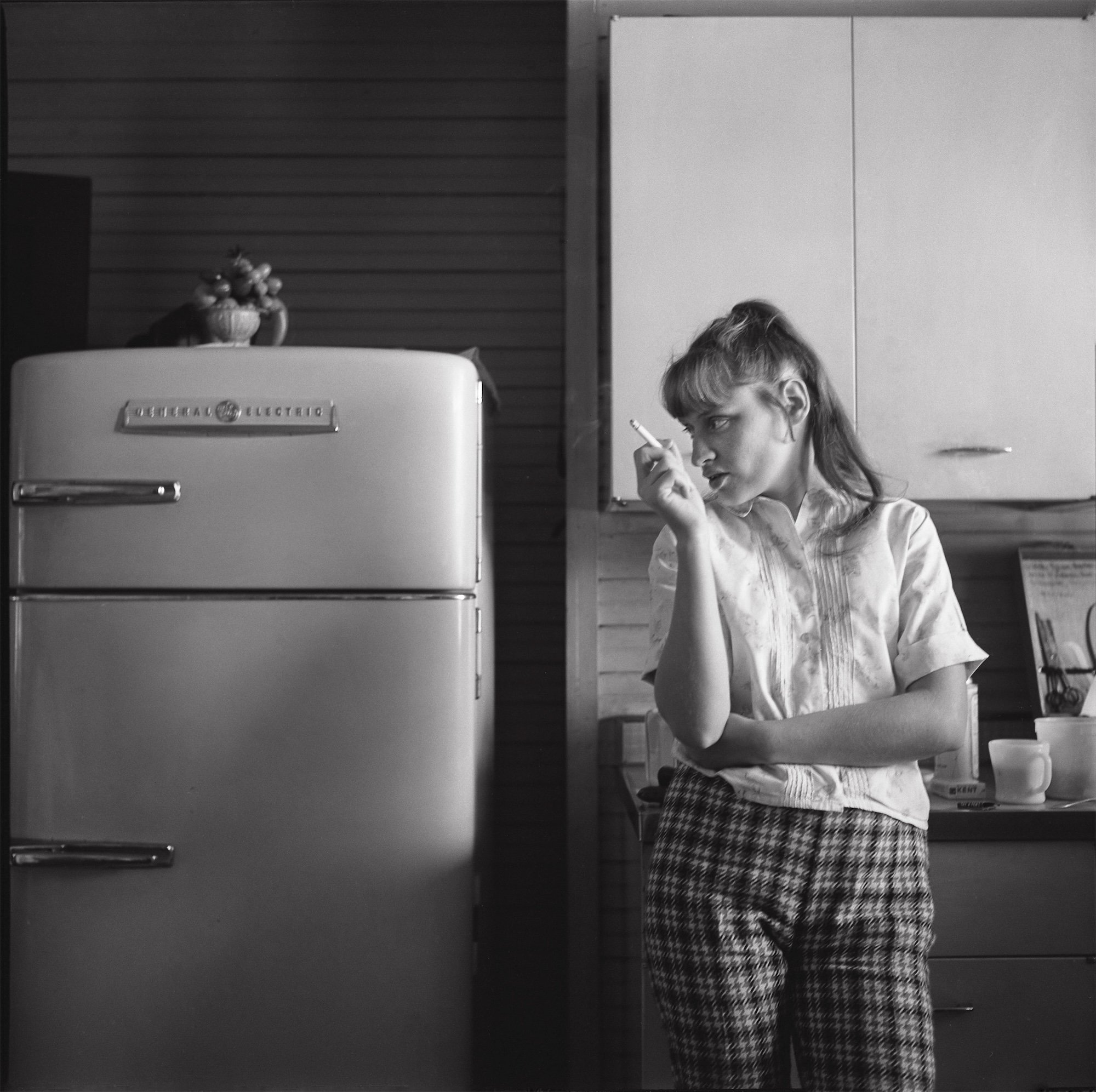 Ruth in Her Mother’s Kitchen, Danville, Virginia, 1968 © Emmet Gowin, courtesy Pace Gallery