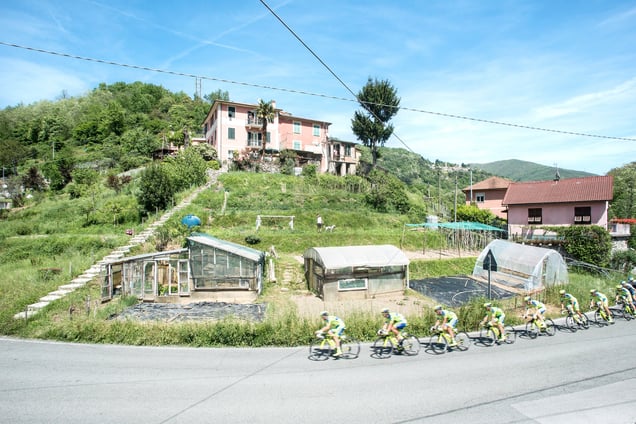 Stage: Liguria. Acqua di Ognio. This stage has a mostly challenging and rough course with a total difference in altitude of nearly 2300 meters over 136 km.