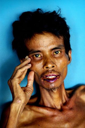 AIDS in Cambodia:
Buddhism, medicine, comfort and sorrow