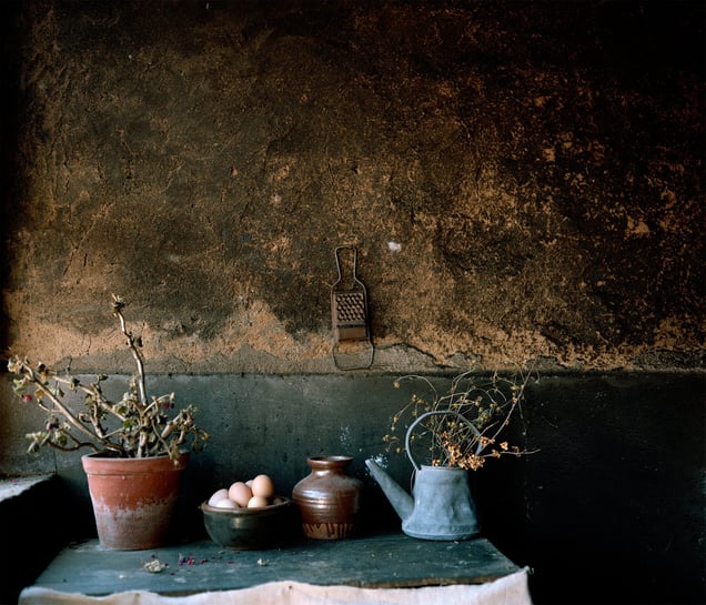 Tones of the forgotten