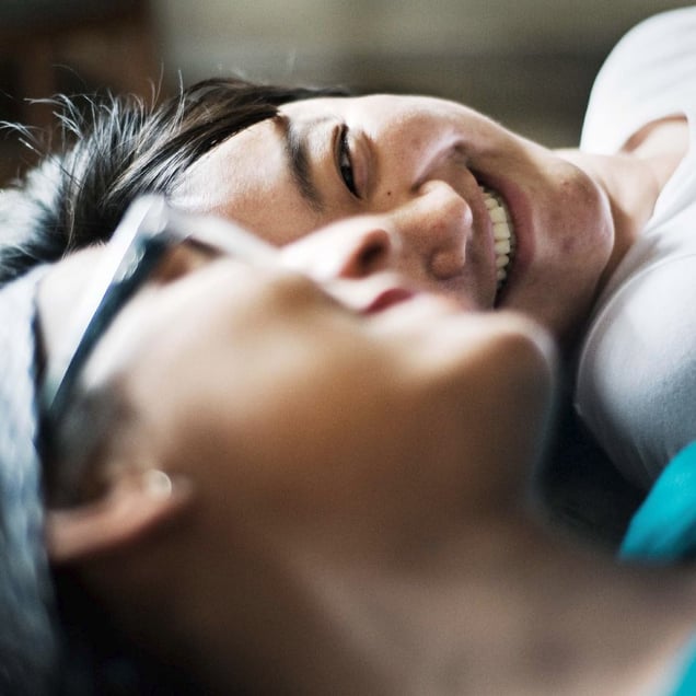 couchsurfin' the world