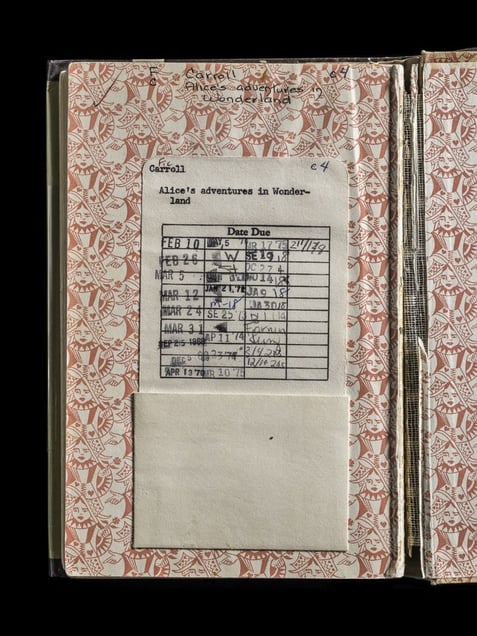 Alice’s Adventures in Wonderland, Interior Left Page  © Kerry Mansfield