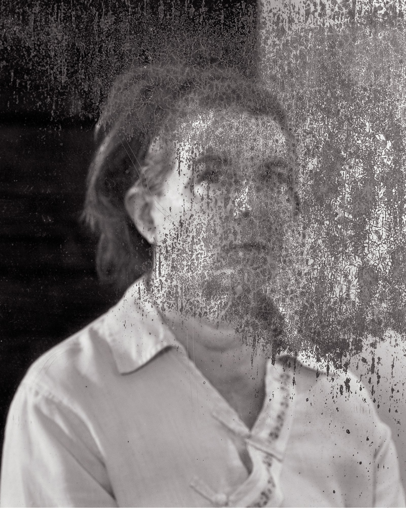 Tarnished mirror, 2021 © Scott Offen