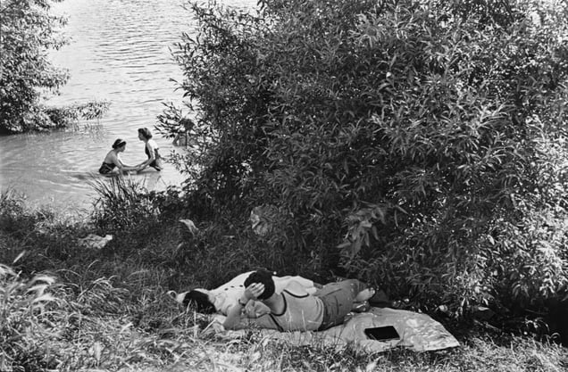 First paid holidays, banks of the Seine, France, 1936 © Henri Cartier-Bresson/Magnum Photos, courtesy Fondation Henri Cartier-Bresson