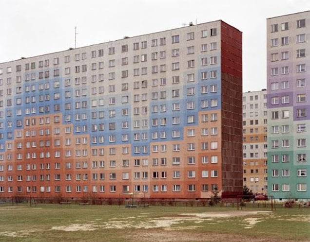 Euro Visions, 2004, Poland. Housing blocks repainted © Mark Power/Magnum