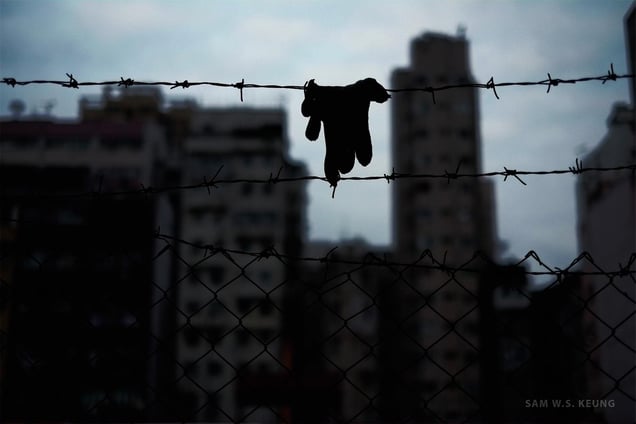 Labor in Fuk Wah Street, Hong Kong