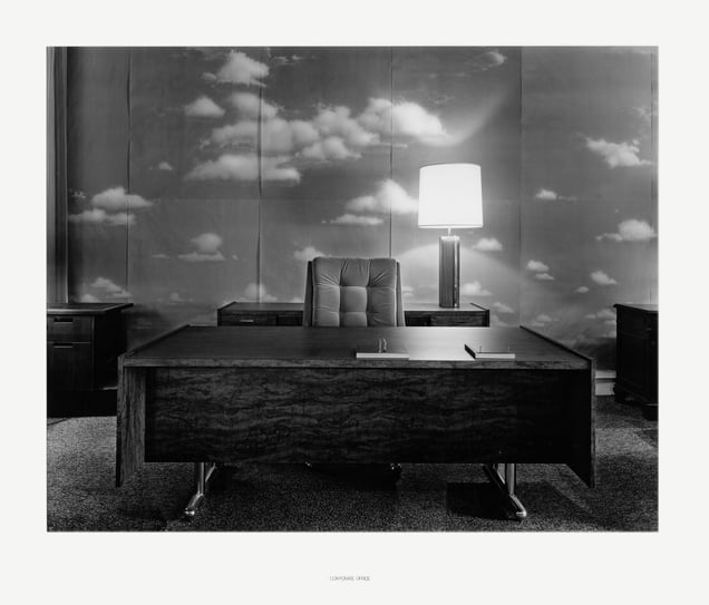 Corporate Office, 1977-1988. FNAC 88292. Courtesy of the artist and CNAP.