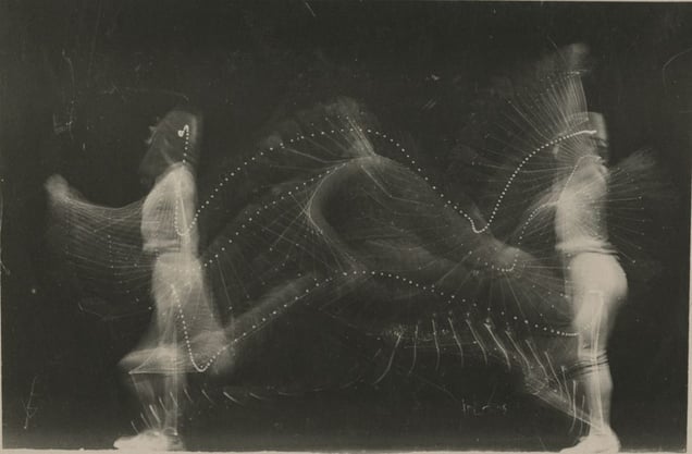 Georges Demenÿ: Saut en longueur sans élan, ca. 1906 © Akademie Der Kunste, Courtesy Hans P. Kraus Jr., New York