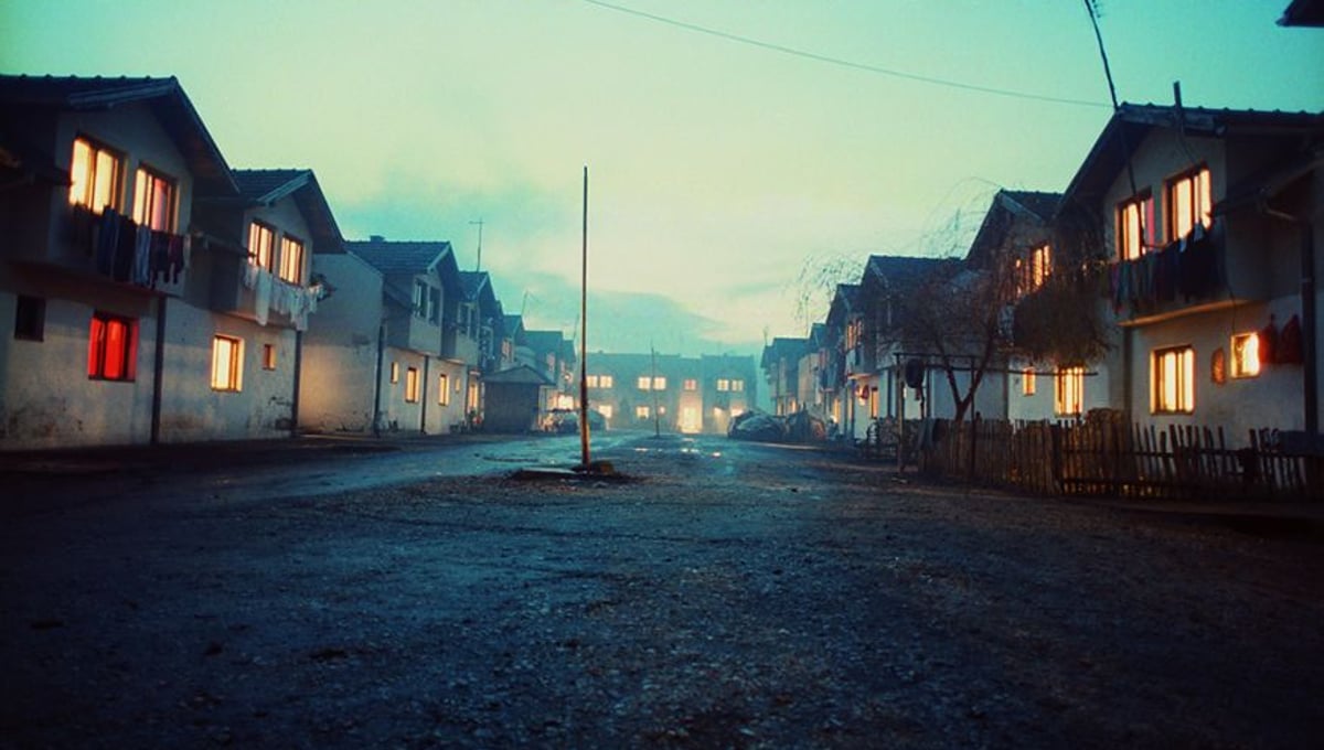 From Blood Honey, Grab Potok refugee camp, Bosnia, 2004.
Photographs by Nathalie Mohadjer. © Nathalie Mohadjer