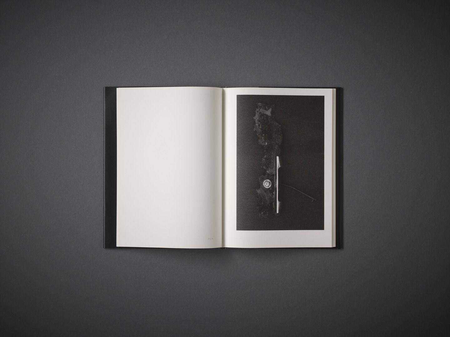 On the Beach - Photographs by Hiroshi Sugimoto | LensCulture