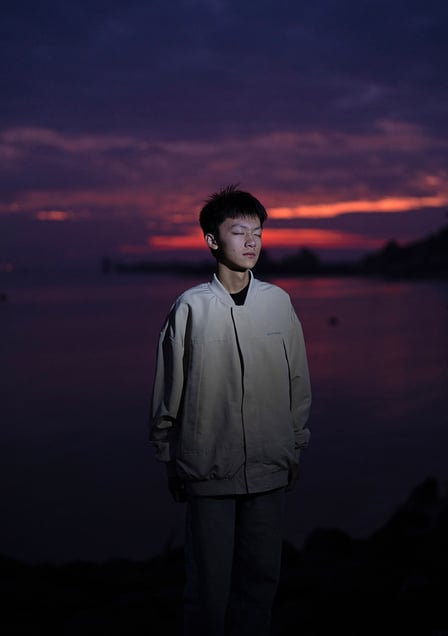 On December 10, 2023, in Quanzhou City, Fujian Province, China, Zhuang Yuming is recalling 
the most impressive thing about his treatment for leukemia.