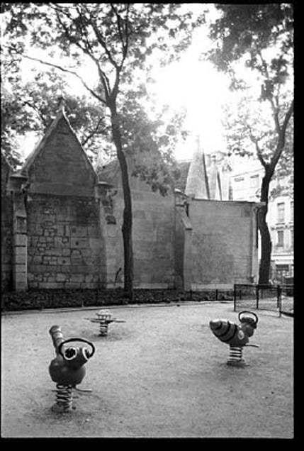 Saint Severin, October 5, 1997,  © Christopher Rauschenberg.