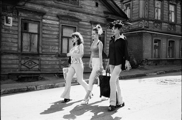 Novgorod, 2001 © Igor Mukhin Yahroma, Russian Tea Room Gallery