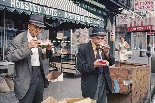 New York, circa 1971-early 1990s, © Helen Levitt. Courtesy Laurence Miller Gallery and/or powerHouse Books.