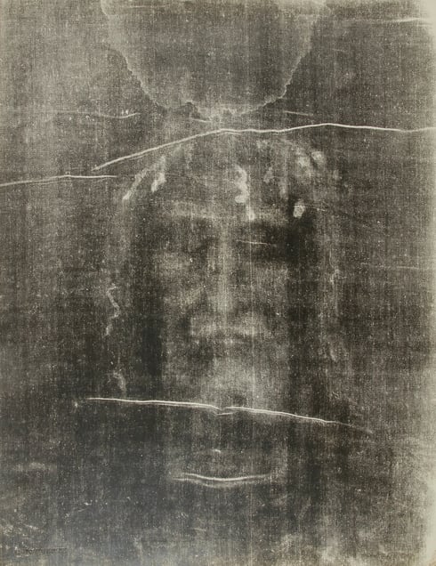 Le Saint Suaire de Turin, negative image. Enlargements by Paul Vignon from photographs taken by Giuseppe Enrie (1931-1933 © Institut Catholique in Paris