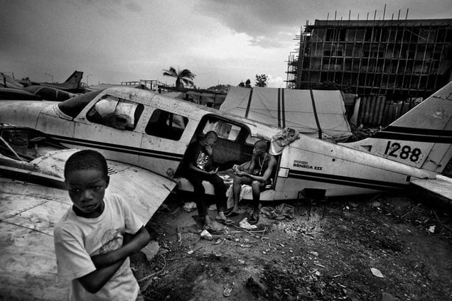 2nd Prize: From the series, Haiti on its knees but still alive © Albertina d'Urso