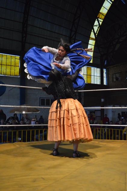 Cholitas Wrestling, 5