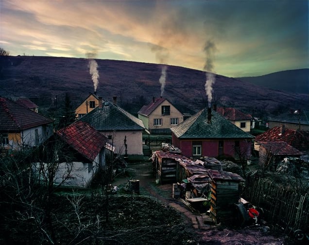 The Roma Settlement of Hevesaranyos. © Joakim Eskildsen. Courtesy of Steidl.