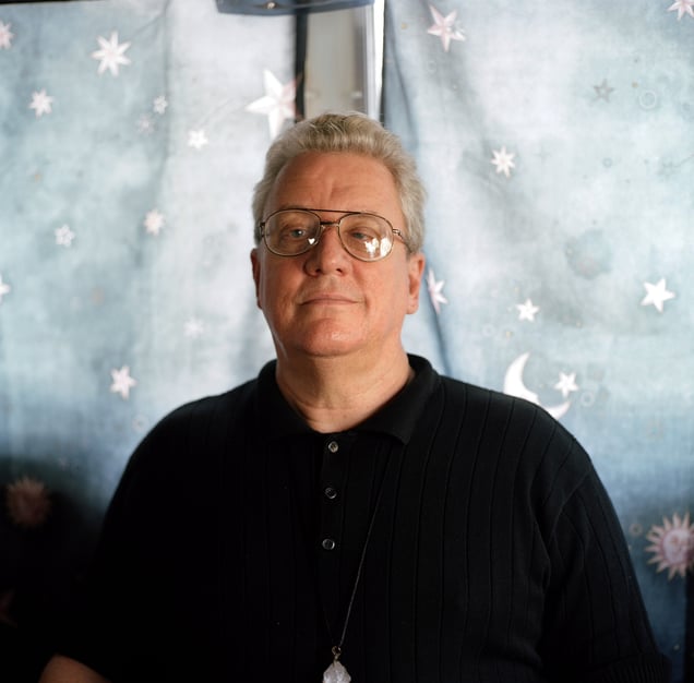 "Victor Vonegitz"