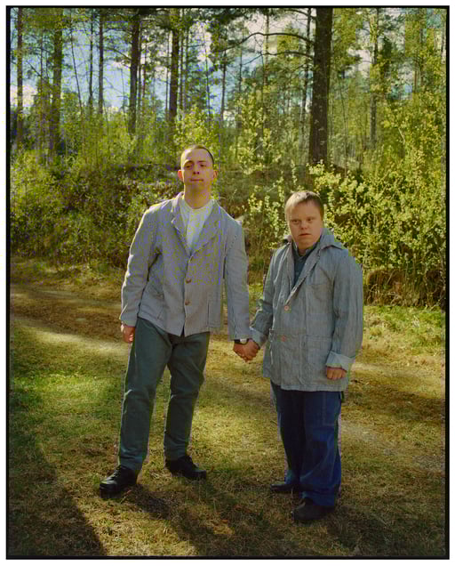 Erik and Viktor. It could have been us carries an incredibly important message—one that must never be forgotten. That is why it is essential to keep the collective memory alive. The more of us who remember and can pass this on to future generations, the greater the chance that it will never happen again. © Magnus Laupa