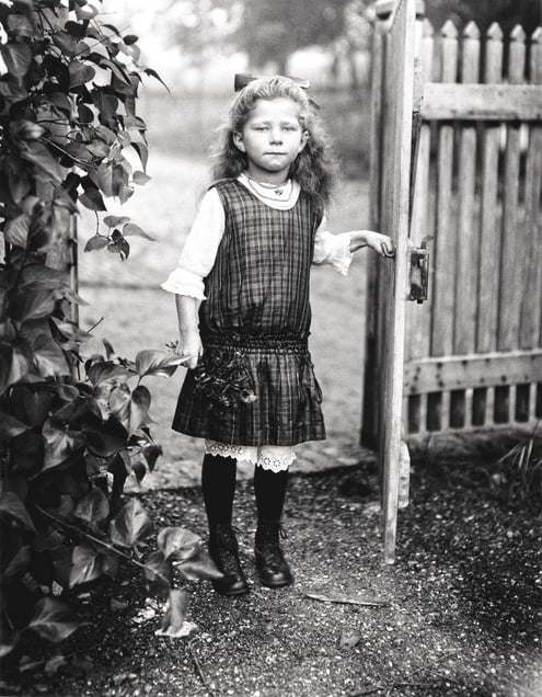 Farmer's Daughter, 1919 © August Sander