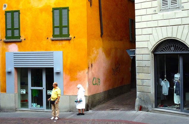 Sacred Steps, Timeless Streets