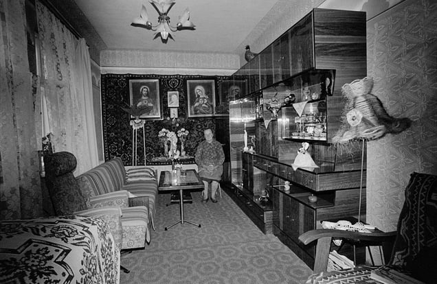 Zofia Rydet, Sociological Record, Krakow Region, Kwaczala, 1971-1990. People in Interiors cycle © Zofia Augustynska-Martyniak