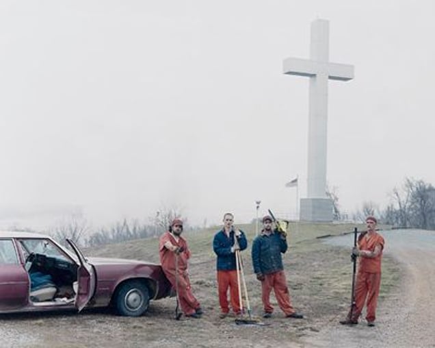 Fort Jefferson Memorial Cross, Wickliffe, Kentucky © Alec Soth