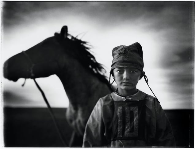 3rd prize Sports Features Singles. © Tomasz Gudzowaty, Poland, Yours Gallery/ Focus Photo und Presse Agentur. Child jockey, Mongolia