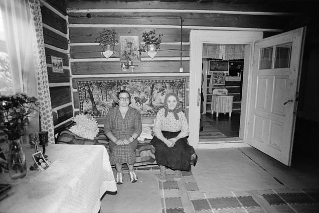 Zofia Rydet, Sociological Record, Podhale, Lapsze Wyzne, 1978. People in Interiors cycle © Zofia Augustynska-Martyniak